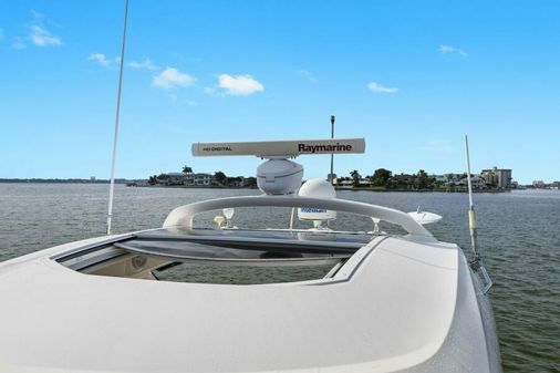 Sea Ray 450 Sundancer image