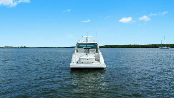 Sea Ray 450 Sundancer image