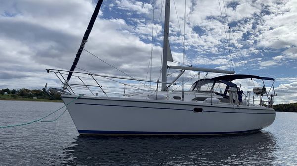 Catalina 320 