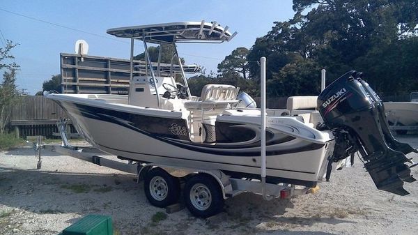 Carolina Skiff HFC Series 24 HFC