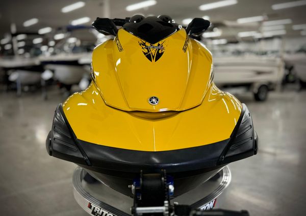 Yamaha-waverunner FZS image