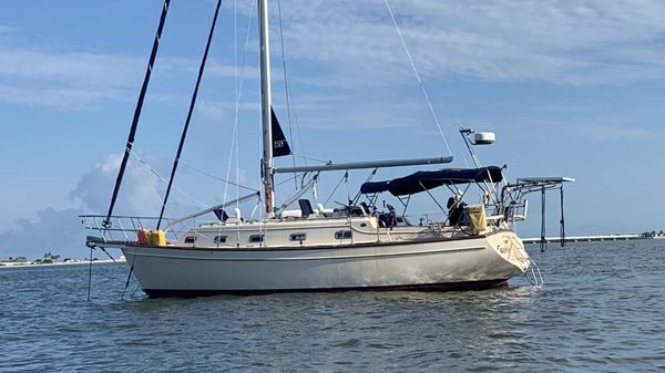 Island Packet 350