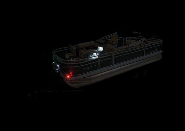 Sun Tracker Fishin' Barge 22 DLX image