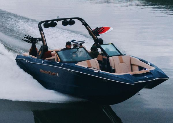 Mastercraft X24 image