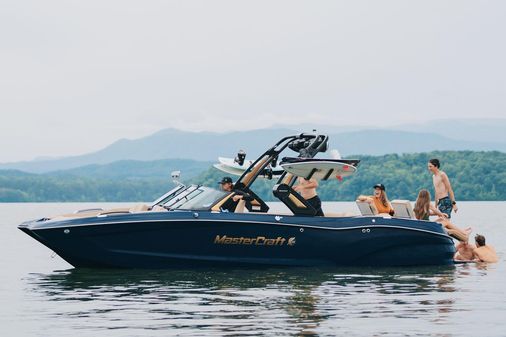 Mastercraft X24 image