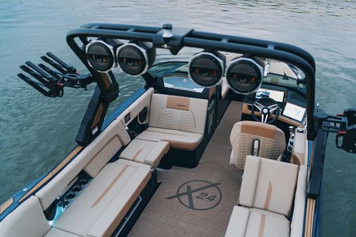 Mastercraft X24 image