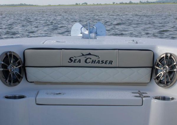 Sea-chaser 27-HFC-DC image