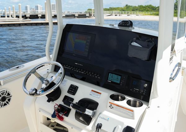 Cobia 262 Center Console image