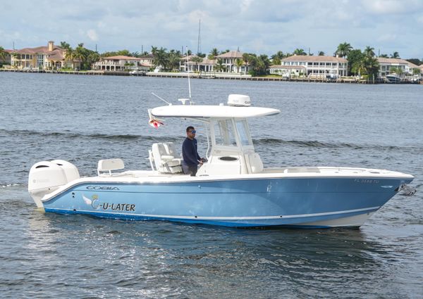 Cobia 262 Center Console image