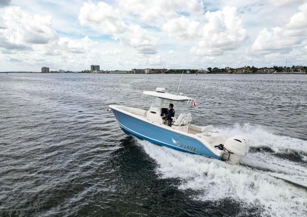 Cobia 262 Center Console image