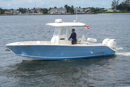 Cobia 262 Center Console image