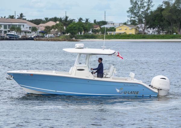 Cobia 262 Center Console image