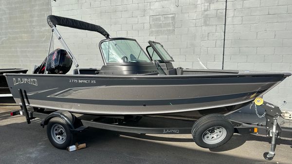 Lund 1775 Impact XS 