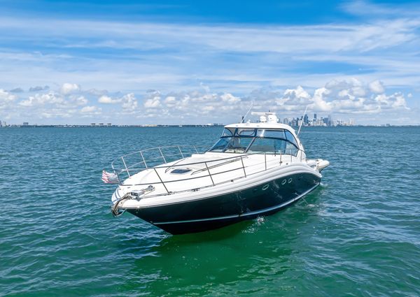 Sea Ray 420 Sundancer image