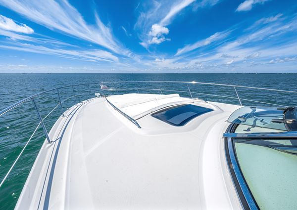 Sea Ray 420 Sundancer image