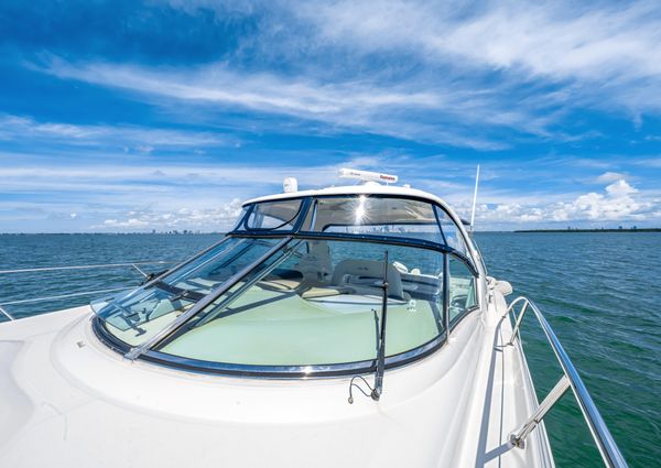 Sea Ray 420 Sundancer image