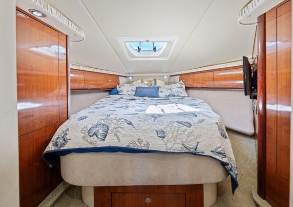 Sea Ray 420 Sundancer image