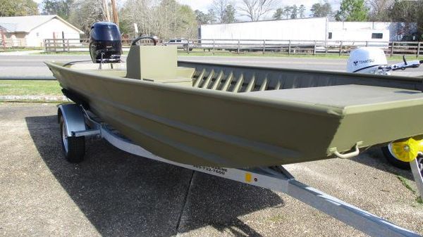 Weldcraft 1860 CENTER CONSOLE 