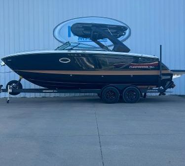 Chaparral 28 Surf 