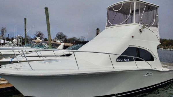 Luhrs 32 Convertible