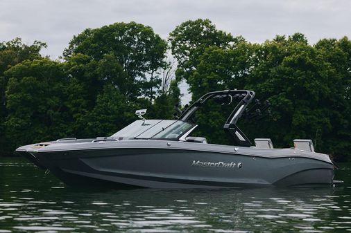 Mastercraft X26 image