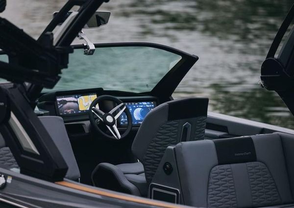 Mastercraft X26 image