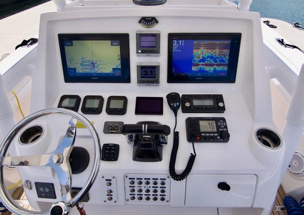 Intrepid Center Console image