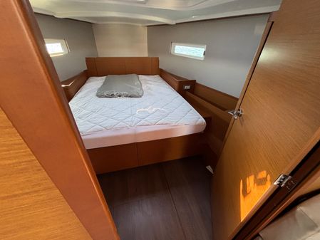 Jeanneau Sun Odyssey 410 image