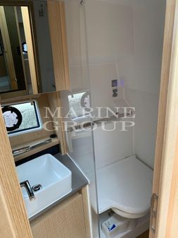 Sealine C335V image