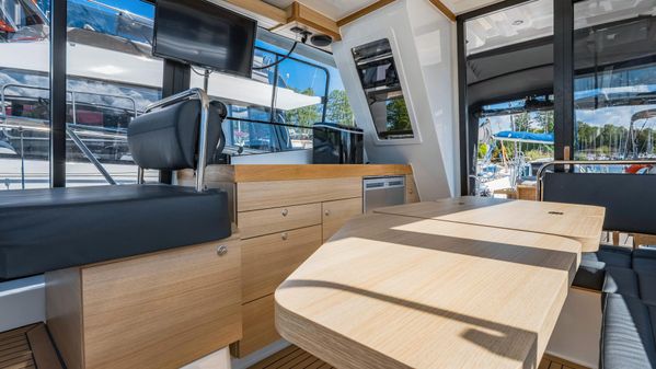 Odysseya Yachts PLATINUM 40 FLY image