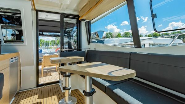 Odysseya Yachts PLATINUM 40 FLY image