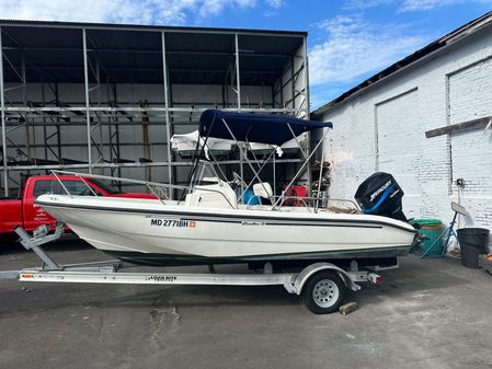 Boston-whaler 18-DAUNTLESS image