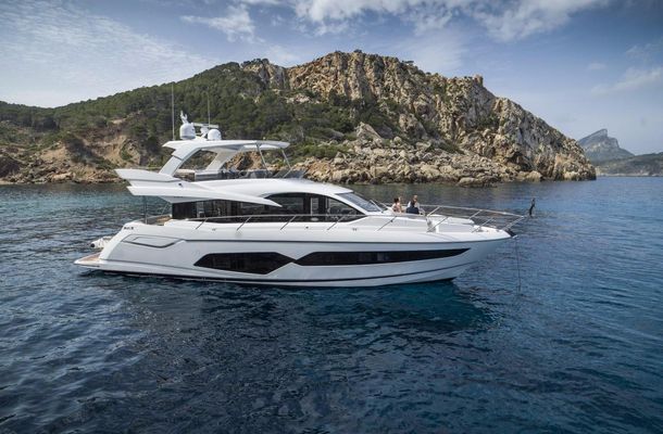 Sunseeker Manhattan 66 - main image