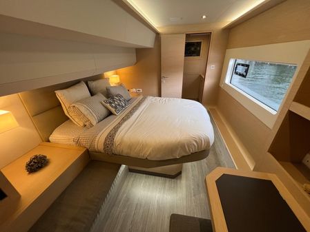 Fountaine Pajot MY 40 image