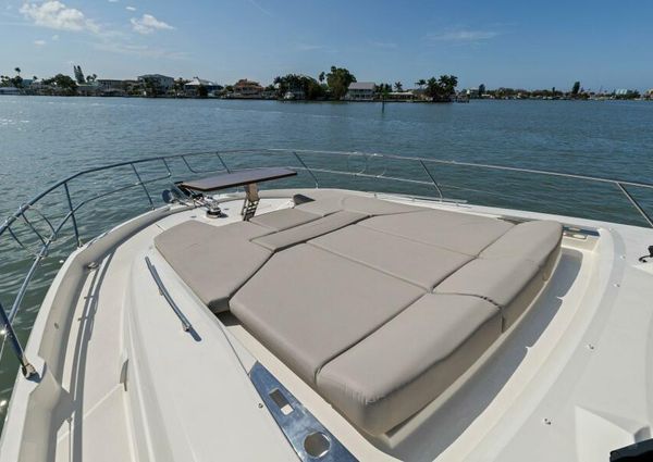 Prestige 590 flybridge image