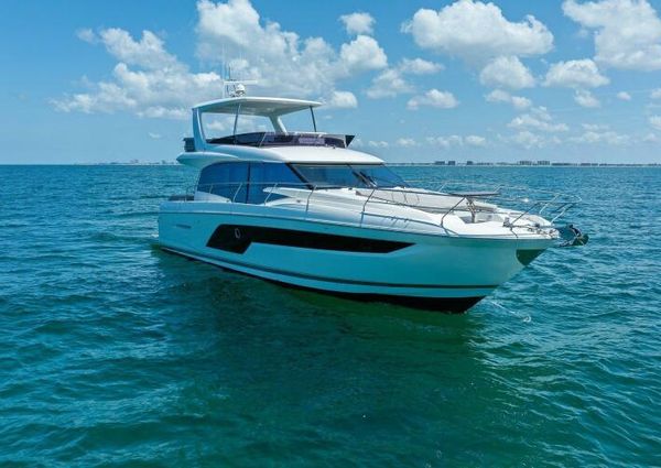 Prestige 590 flybridge image