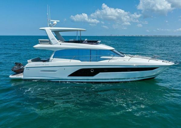 Prestige 590 flybridge image