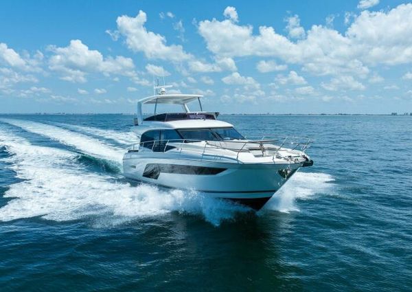 Prestige 590 flybridge image