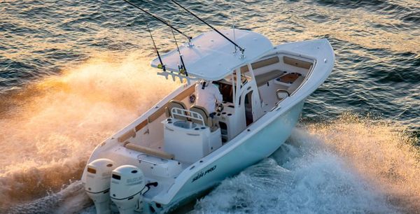 Sea-pro 262-CENTER-CONSOLE image