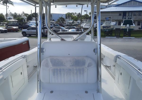 Southport 26 Center Console image