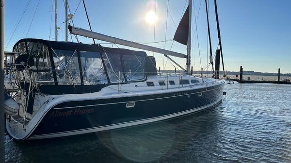 Hunter 49