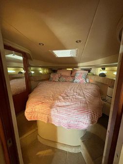 Sea Ray 410 Sundancer image