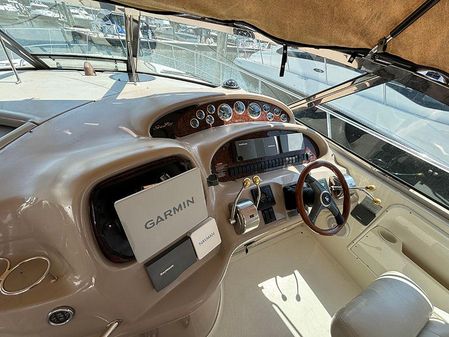 Sea Ray 410 Sundancer image