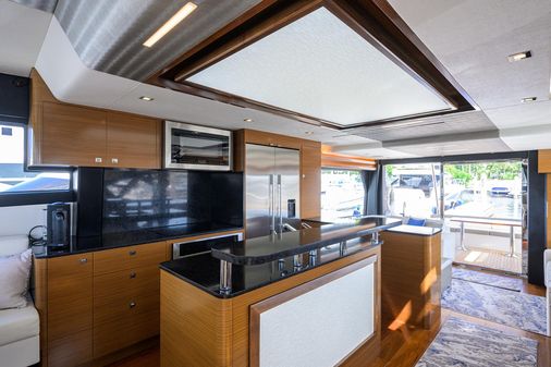 Ocean Alexander 70E Motoryacht image