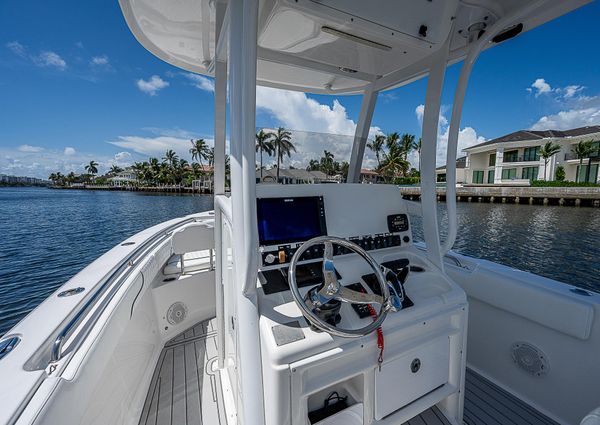 Sea Hunt Gamefish 27 image