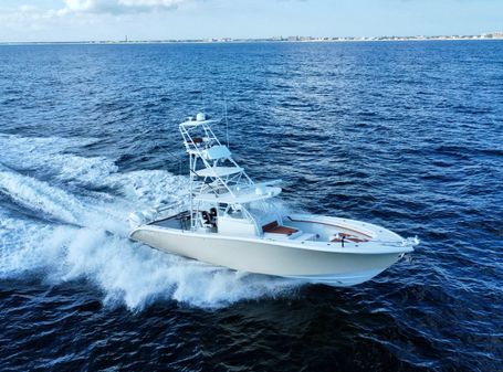 Yellowfin 42 image