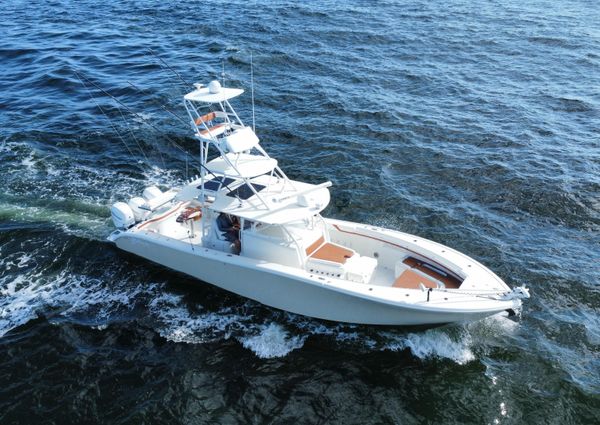 Yellowfin 42 image