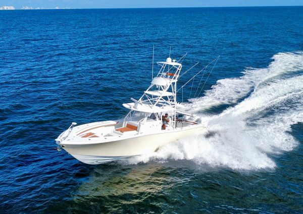 Yellowfin 42 image