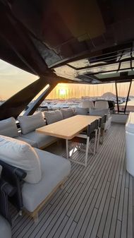 Ferretti Yachts 780 image