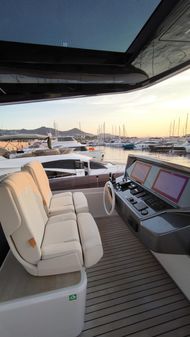 Ferretti Yachts 780 image